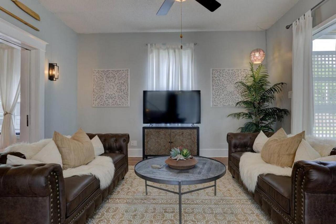 Historic Retreat In Midtown *
