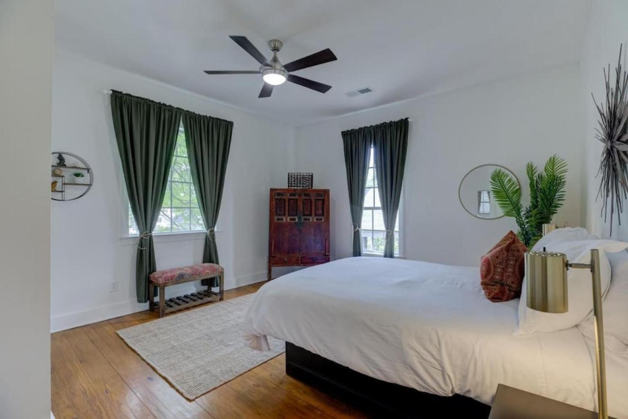 Historic Retreat In Midtown Holiday home *