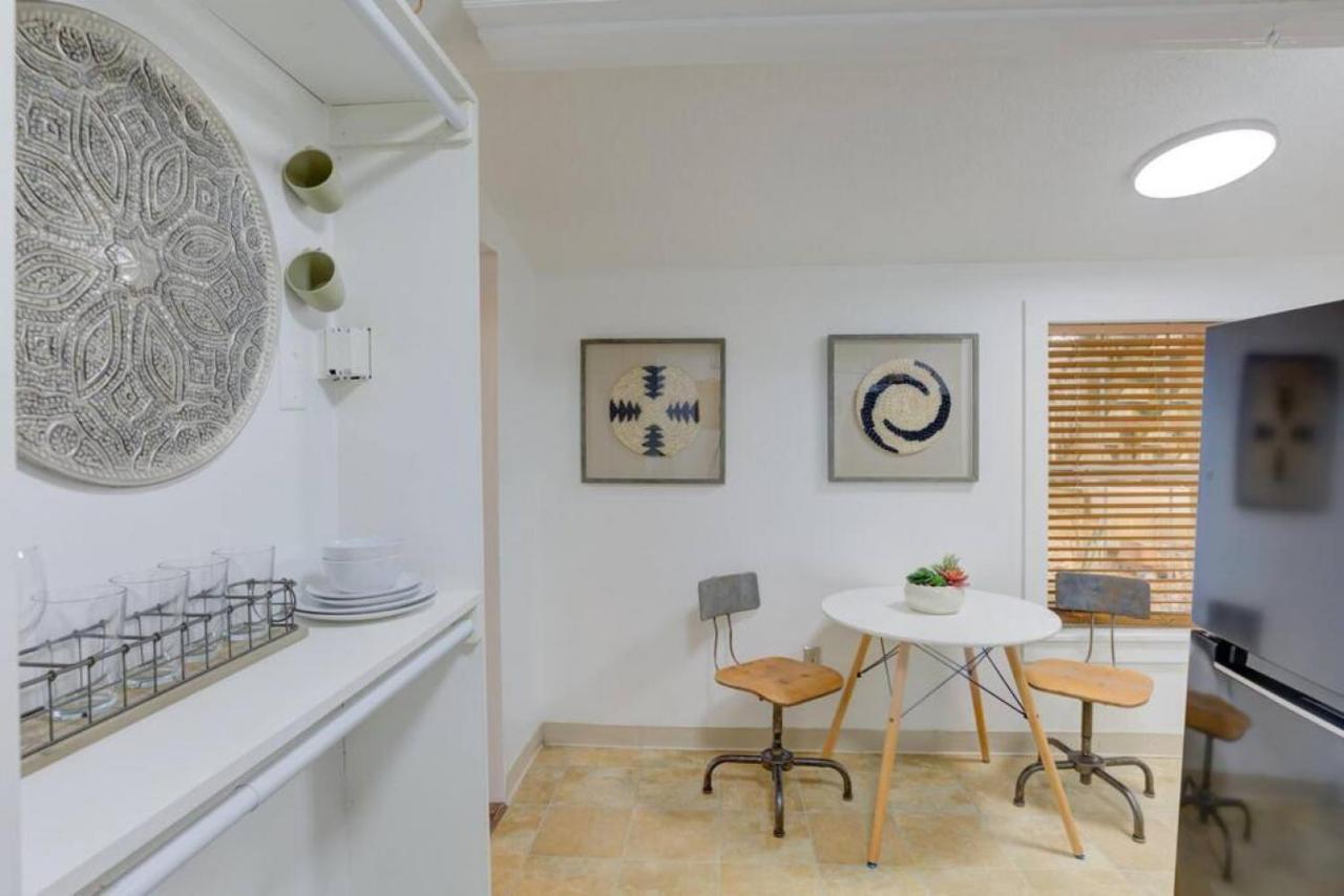 Historic Retreat In Midtown *
